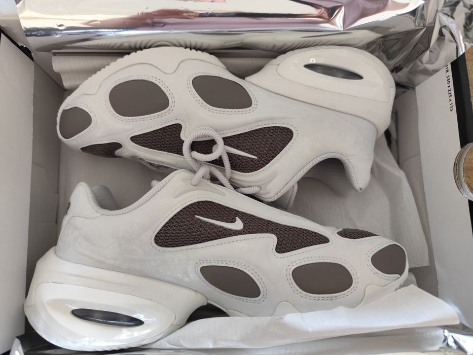 Нови дамски маратонки Nike W Air Max Muse размер 40