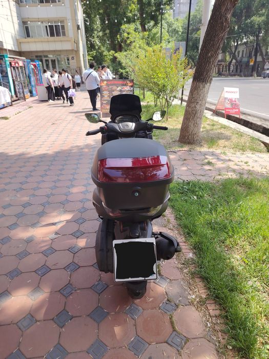 Yangi SKILLMAX skuter sotiladi