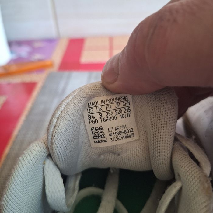 Adidași piele copii nr.35,5