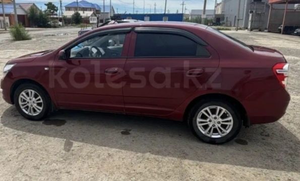 Продаю автомобиль