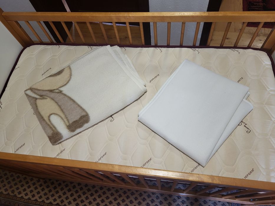 Бебешко, Детско, юношеско легло с матрак 70x140