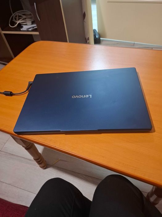 laptop lenovo 16 wuxga
