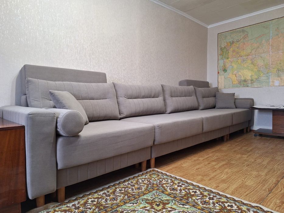 Срочно продам мягкий диван