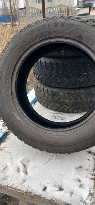 Зимние шины копплект