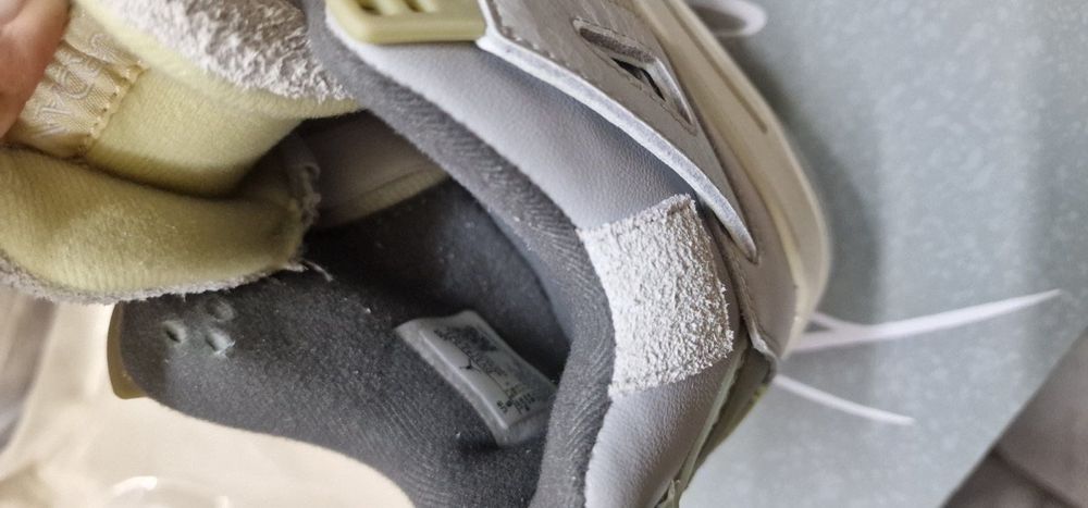 Маратонки Jordan 4