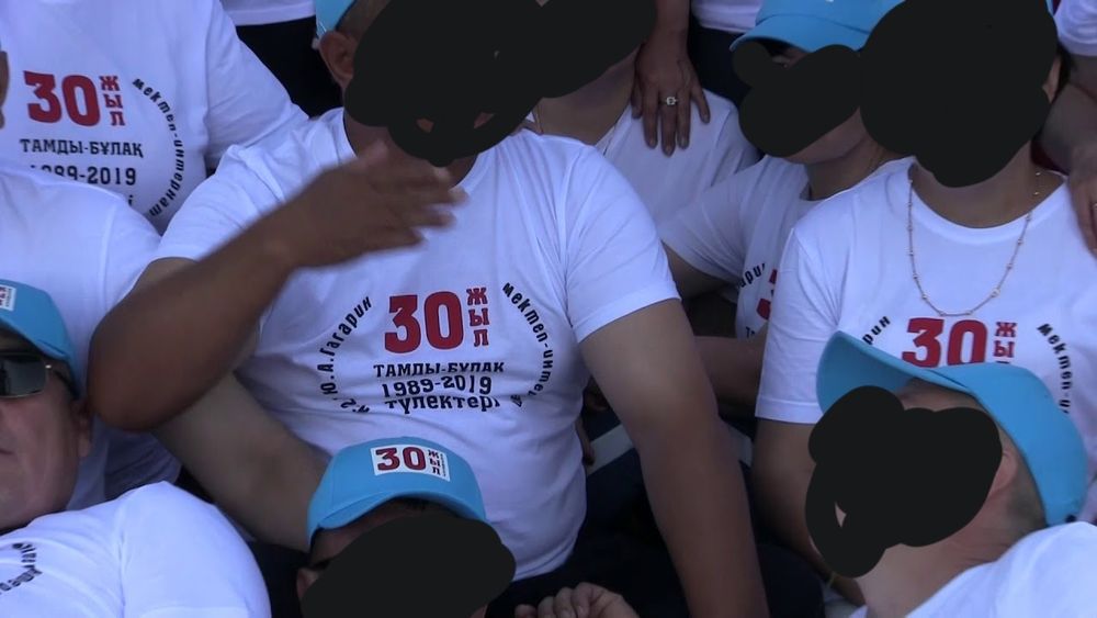 Футболки с принтом