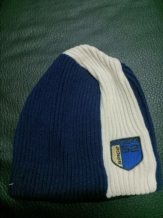 3) зимна шапка adidas ски сноуборд volcom oneil