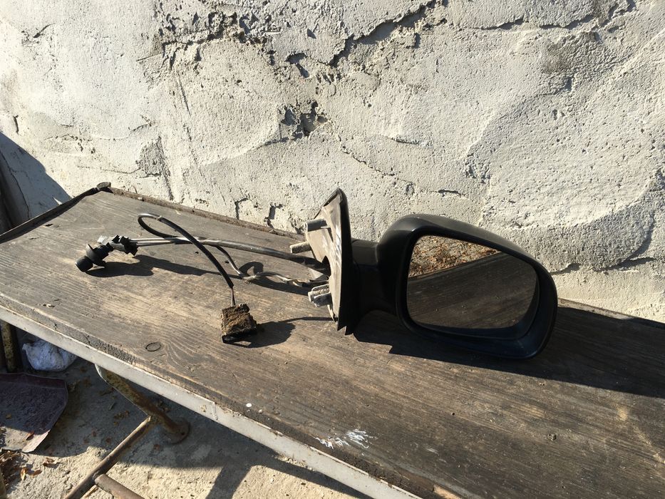 Oglinda manuala dreapta Seat Ibiza 2 6k2