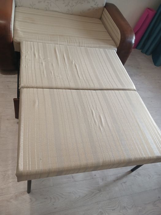 Продам  недорого кресло- кровать