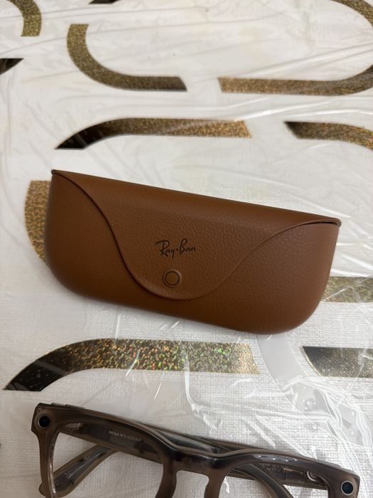 RayBan meta перестали включатся