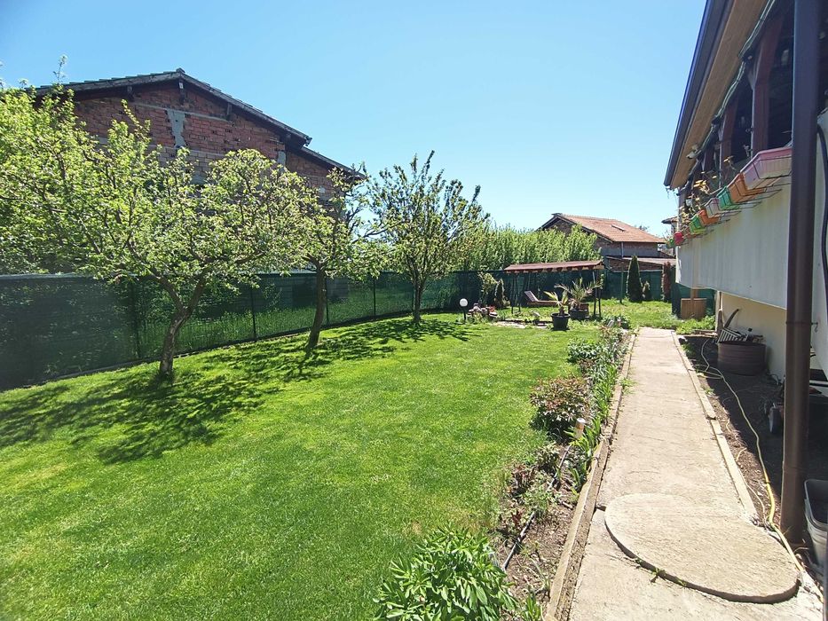 Продава се Къща в Костинброд - 314 кв.м за 1641 €/кв.м - Снимка #7