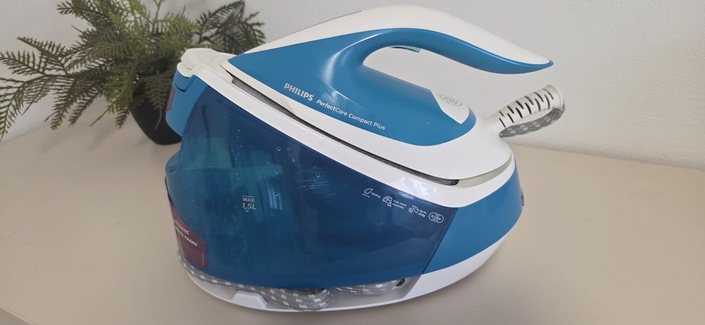 Statie de calcat cu abur Philips PerfectCare Compact Plus GC7920/20