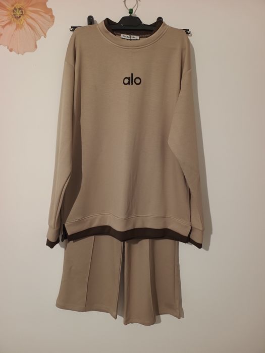 Compleu Dama din material Superior