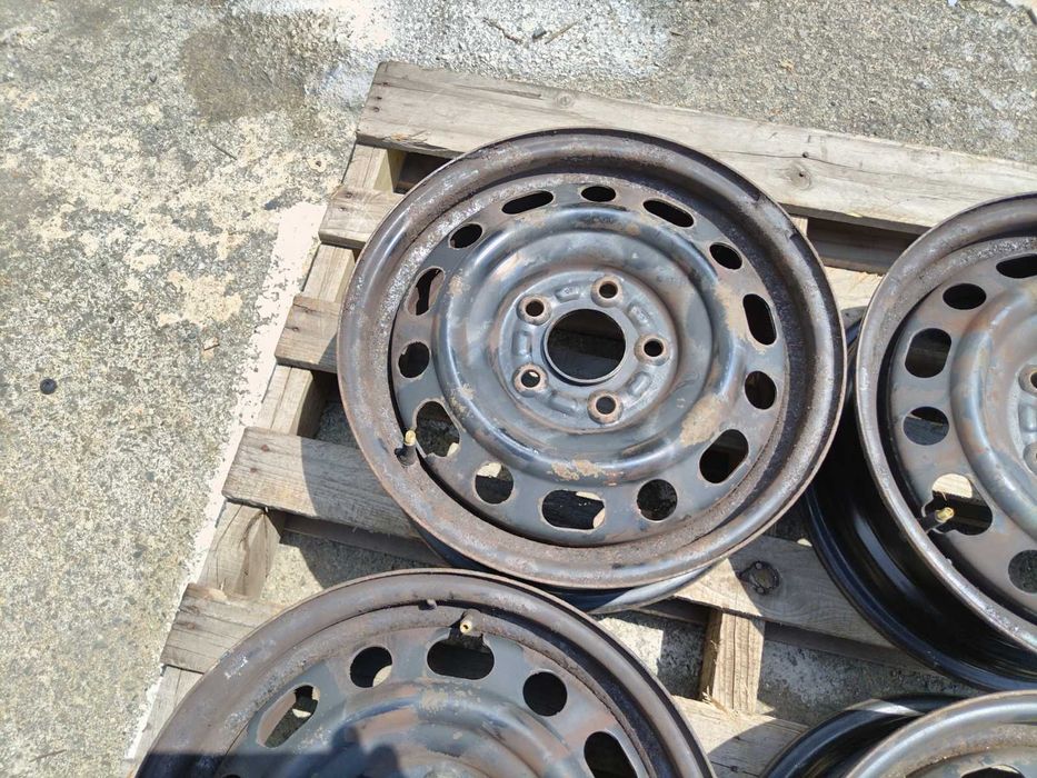 15 цола 5 х 114,3 мм Мазда - 6 инча / ЕТ 50