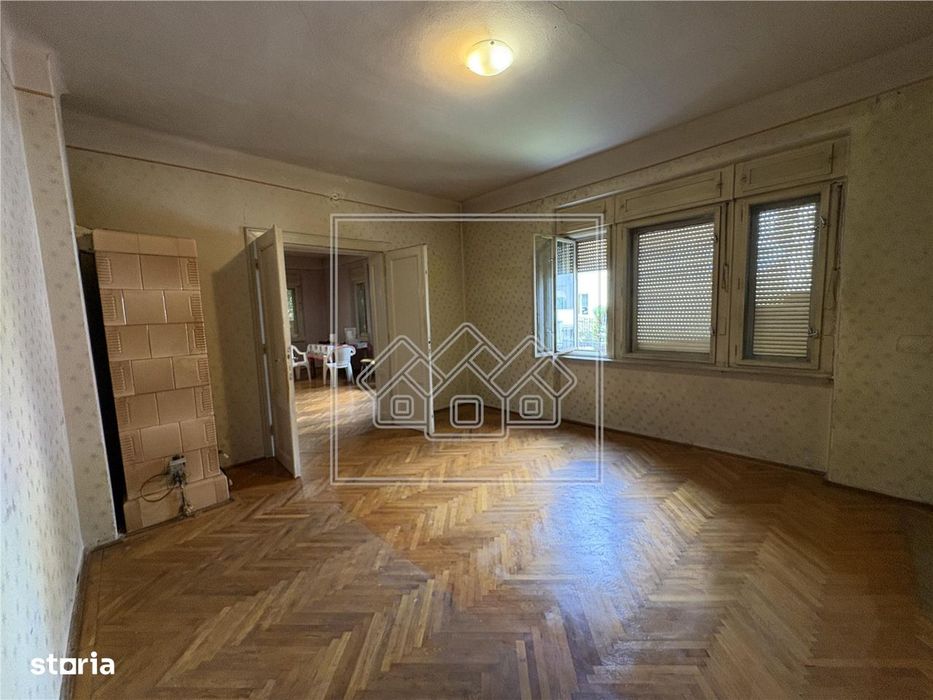 Casa tip duplex pe Calea Dumbravii, teren de 425 mp, 120 mp utili