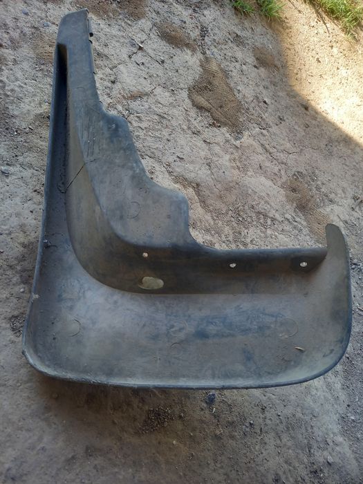 Брузгавик на мерседес