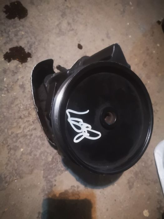 Мерседес W203 насос гурв, 1.8