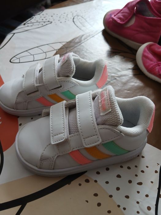 Детски маратонки адидас