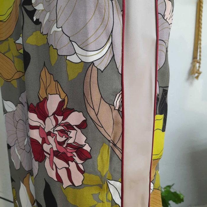 Панталон на Lucy, чисто нов