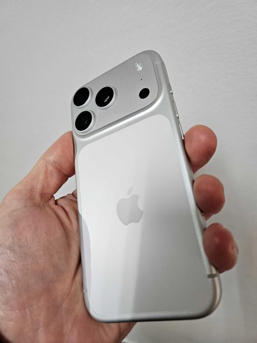 iPhone 17 Pro, 256 gb, impecabil, Garantie.