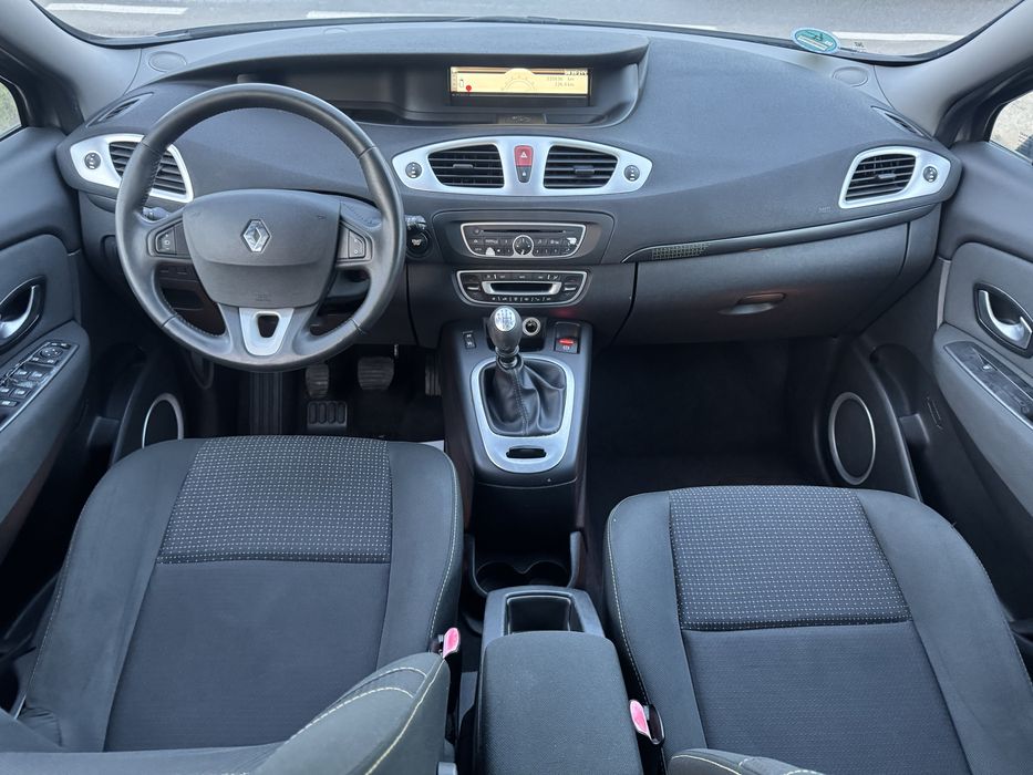 Renault Scenic 1.9 diesel **Rate/avans zero**