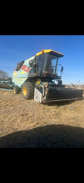 Продам комбайн Есиль