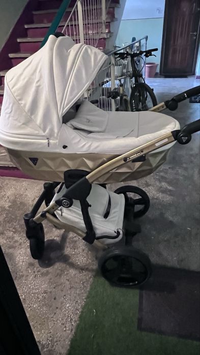 Carucior Junama Mirror satin