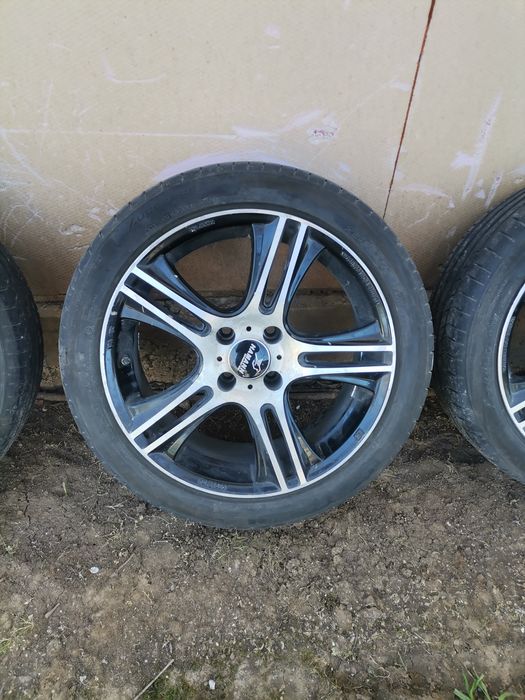 Алуминиеви джанти с гуми