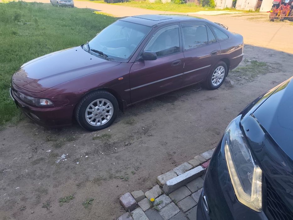 Mitsubishi galant