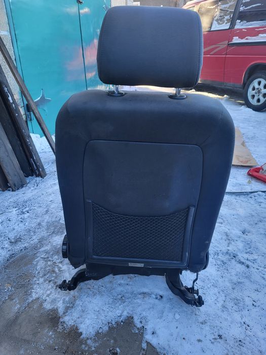 Водительское сиденье