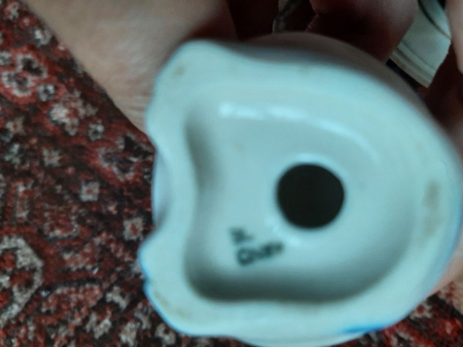 Статуэтки из оникса и форфора