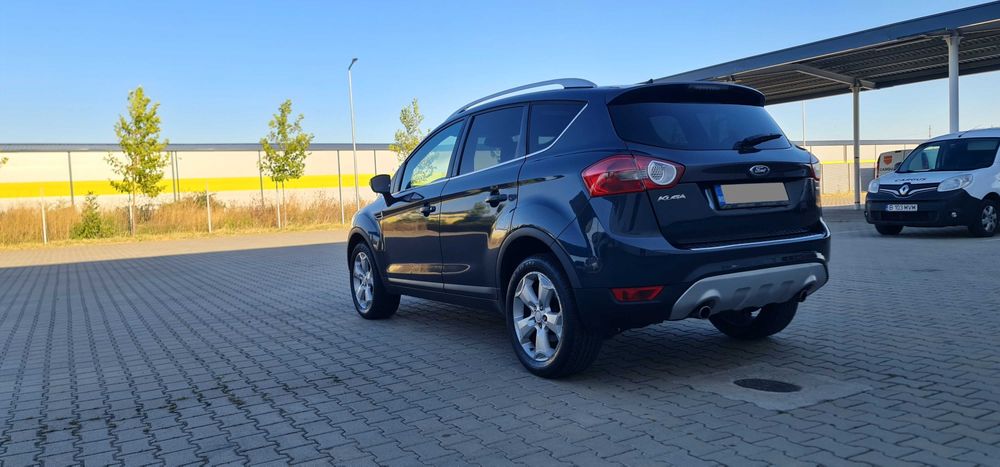 FORD Kuga 2.0 TDCI - 136 CP, panoramic, tractiune 4x4, an 2008