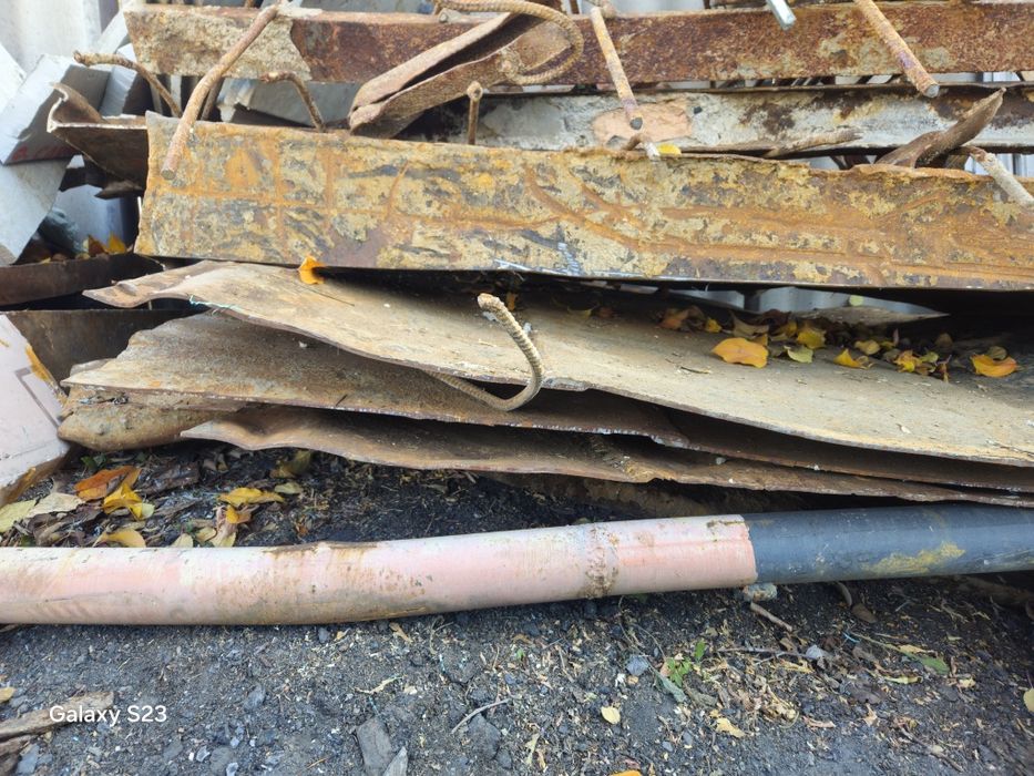 Лист тольщина 8-ка