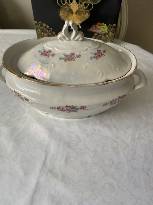 Менажница этажерка