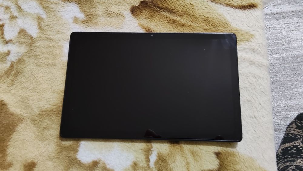 Samsung Tab A7 varianta cu SIM