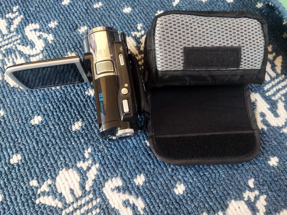 Сотилади Sony мини видеокамера