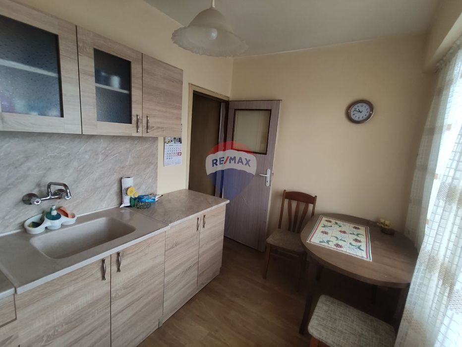 Продава се Двустаен апартамент в Варна, Младост 1 - 61 кв.м за 1212 €/кв.м - Снимка #9