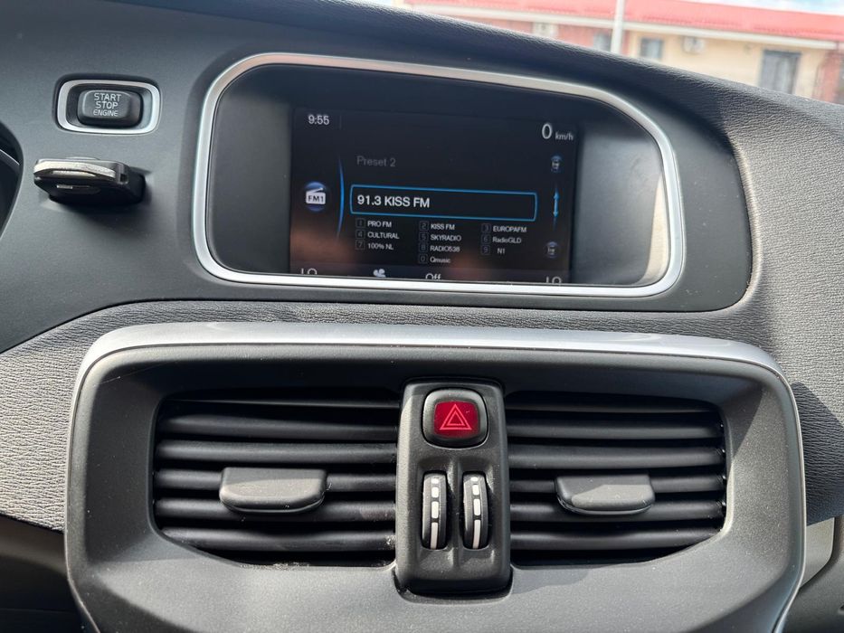 Volvo V40 2.0  D3