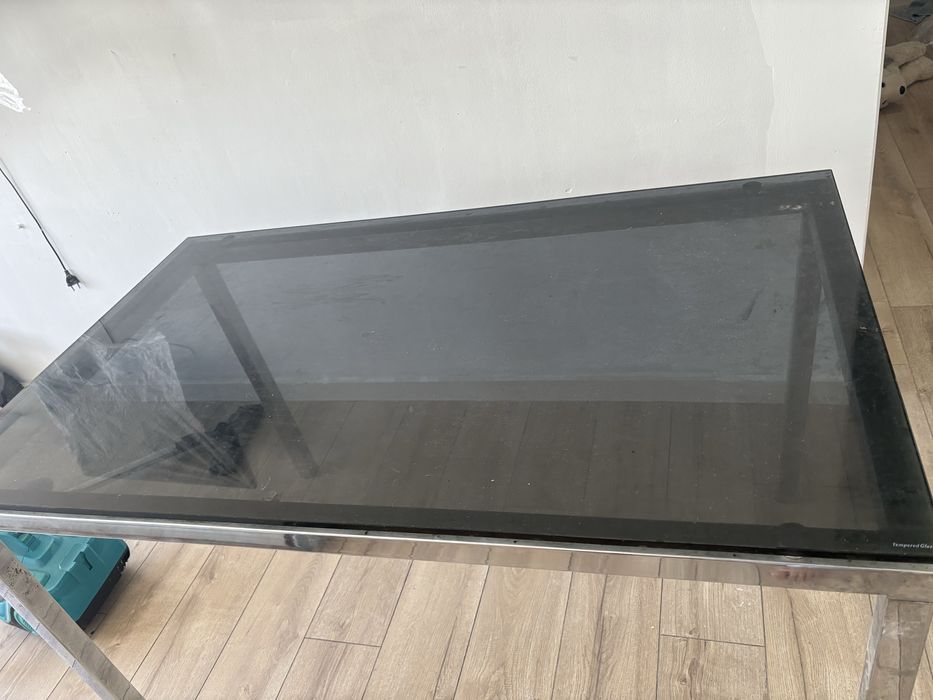 Стол стеклянный  за 5000