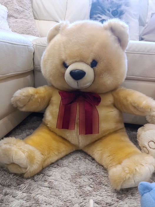 Плюшени играчки различни размери