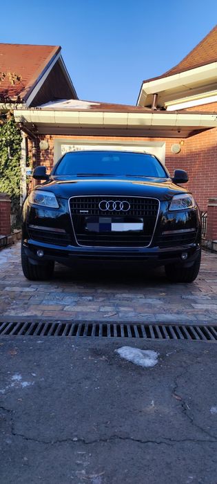Продается в идеальном состоянии Ауди q7