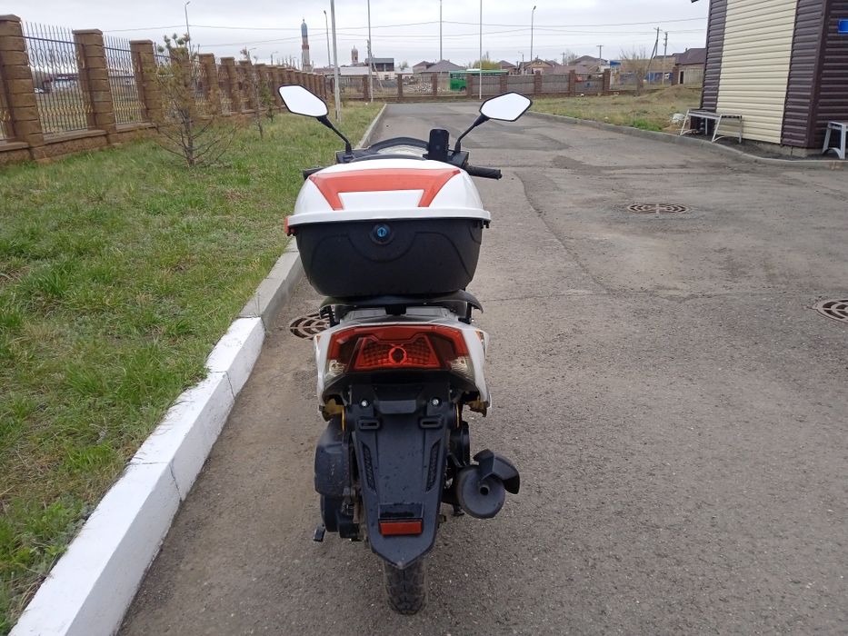 Скутер М8 2024 года