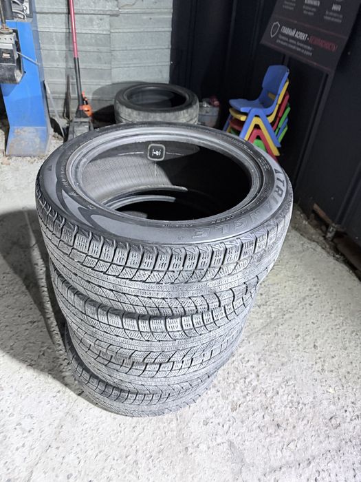 Резина 215/55 r17 Triangle