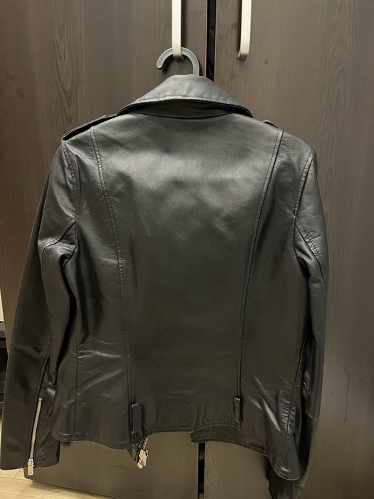 Дамско кожено яке
