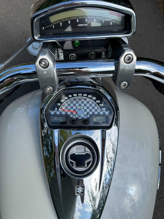 Suzuki Intruder / Boulevard M109R