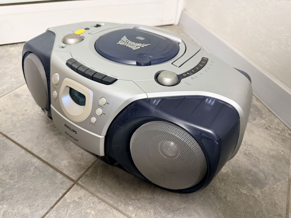 Минисистема Philips AZ2000  AM/FM Radio CD Cassette Player