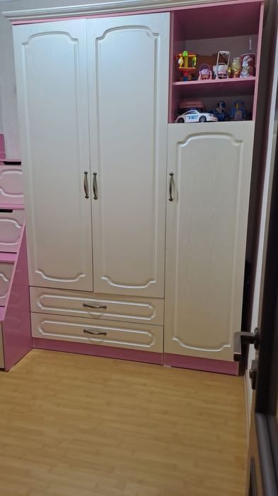 Шкаф в хорошим состоянии