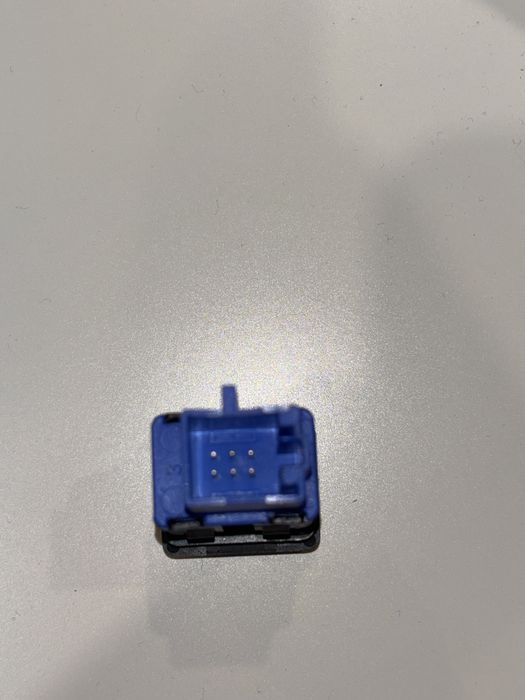 Копче за аварийки голф 7