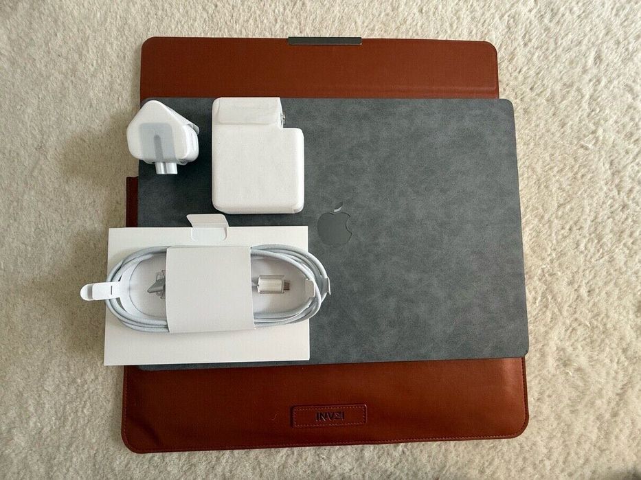 MacBook Pro M1 Max – 1TБ, 64GB RAM