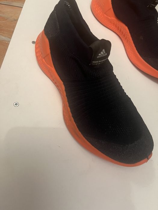 Adidasi adidas …
